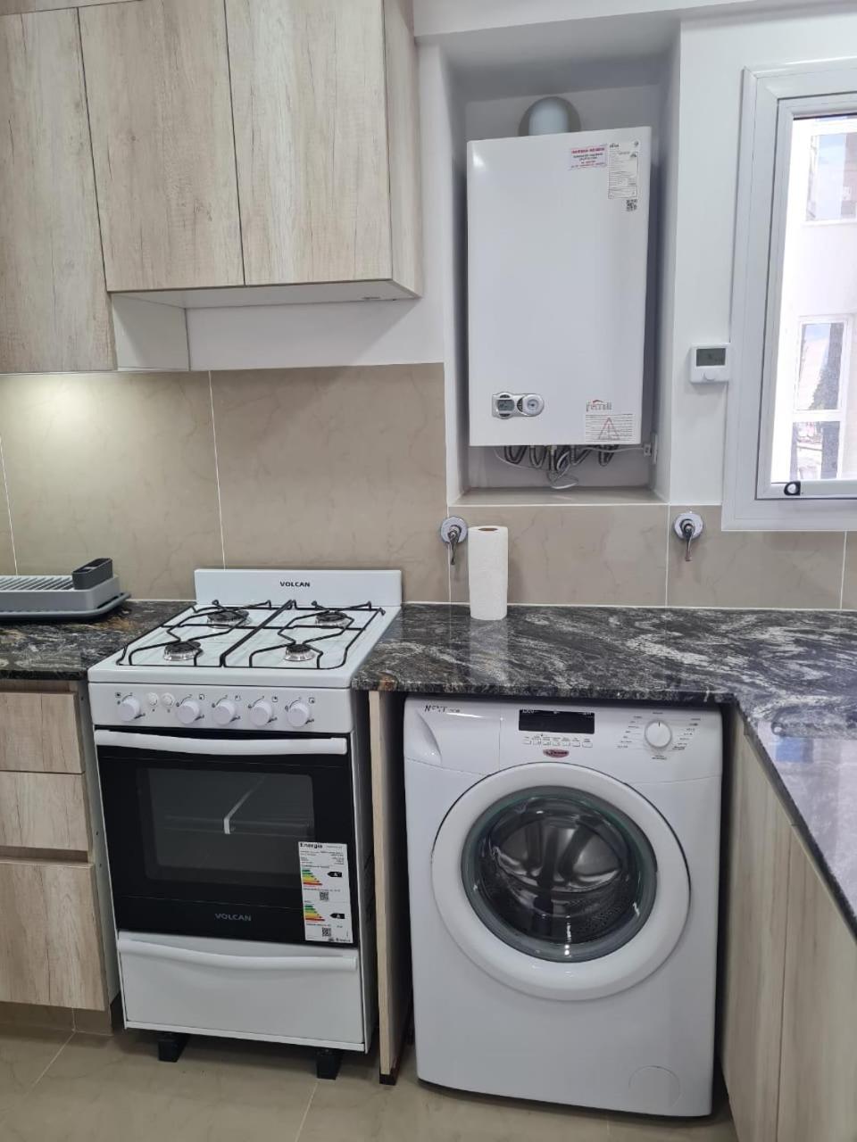 Apartamento 25 De Mayo Suite Salta